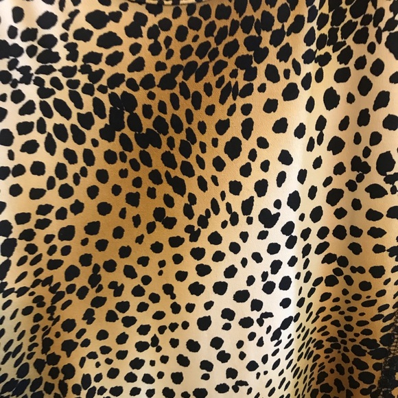 Joseph Ribkoff Scoop Neck Sleeveless Animal Cheetah Print Tunic size 8 - Picture 3 of 9
